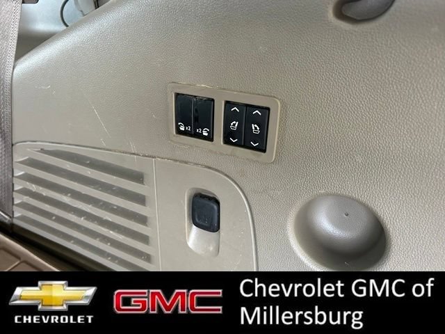 Used 2015 GMC Yukon SLT AWD/4WD image 35
