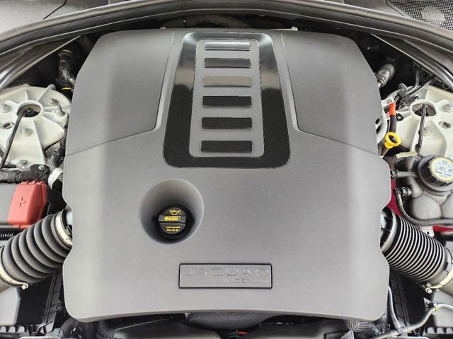 Used 2025 Jaguar F-PACE R-Dynamic S AWD/4WD image 22