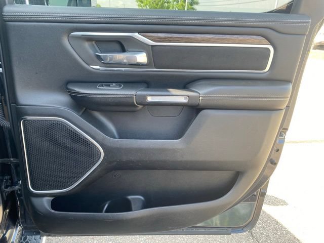 Used 2020 RAM 1500 Laramie AWD/4WD image 30