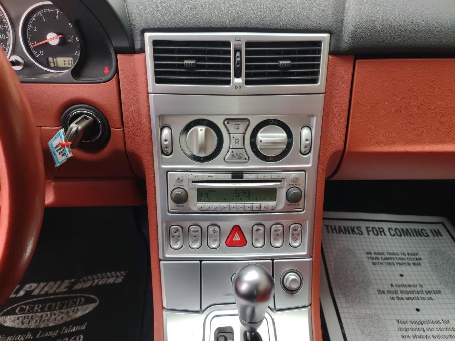Used 2006 Chrysler Crossfire Limited RWD image 8
