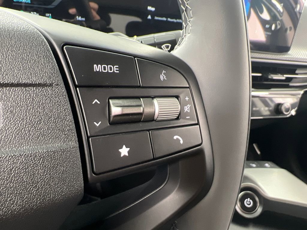 New 2025 Kia EV6 Wind image 17
