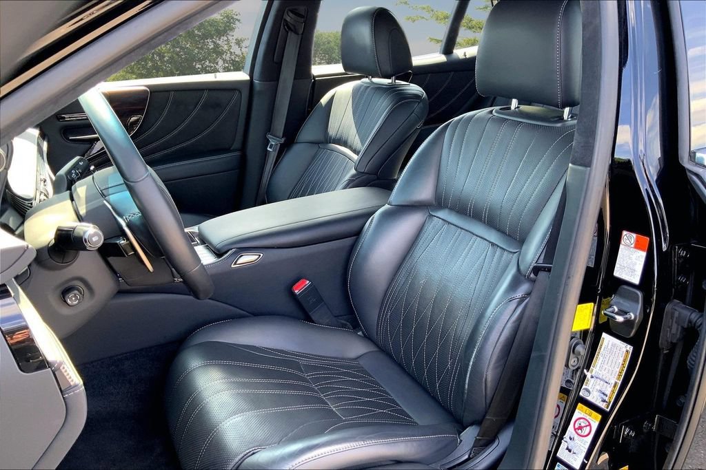 Used 2018 Lexus LS 500 AWD w/ Interior Upgrade Package image 20