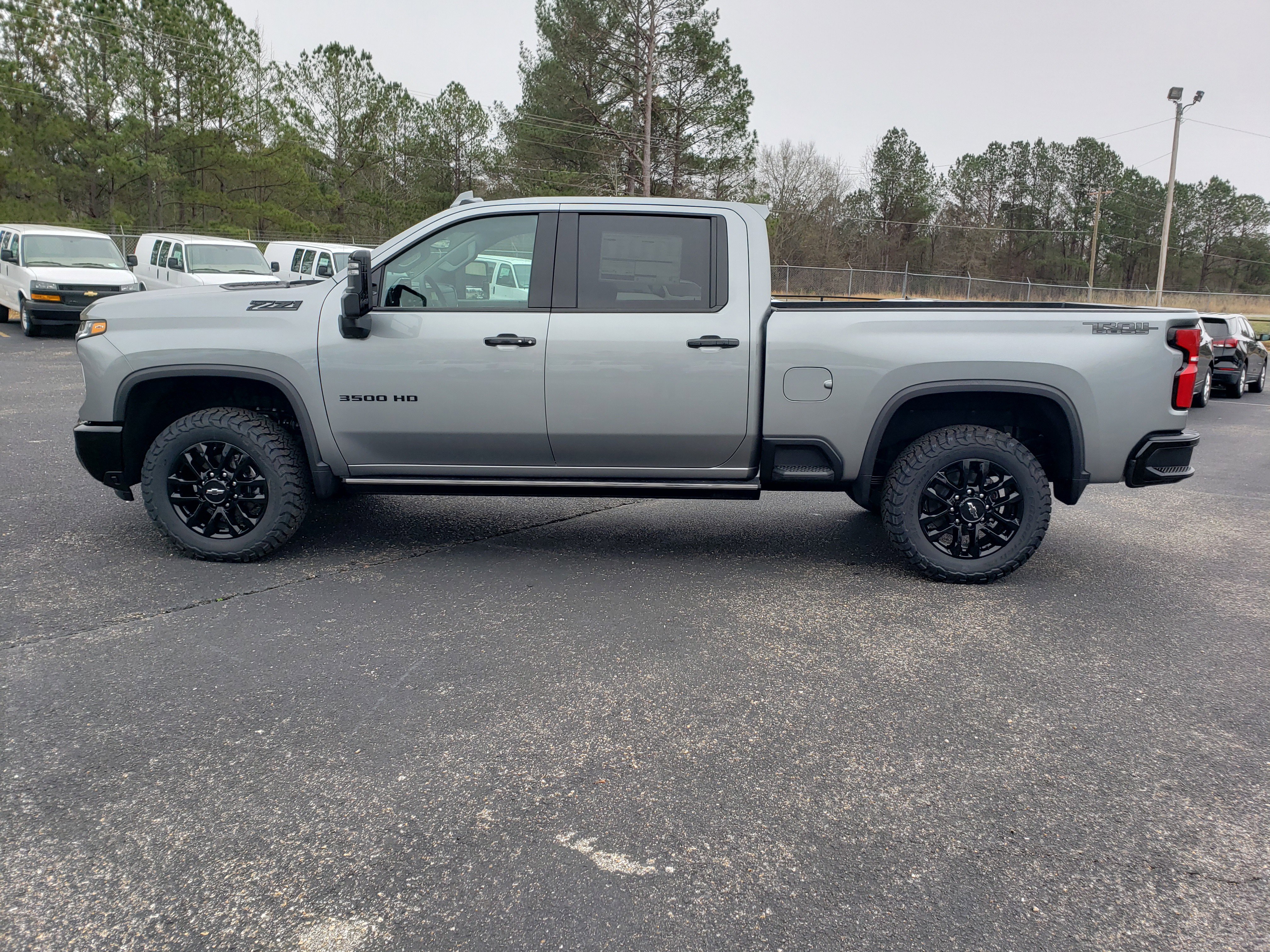 New 2026 Chevrolet Silverado 3500 LTZ w/ LTZ Plus Package image 6