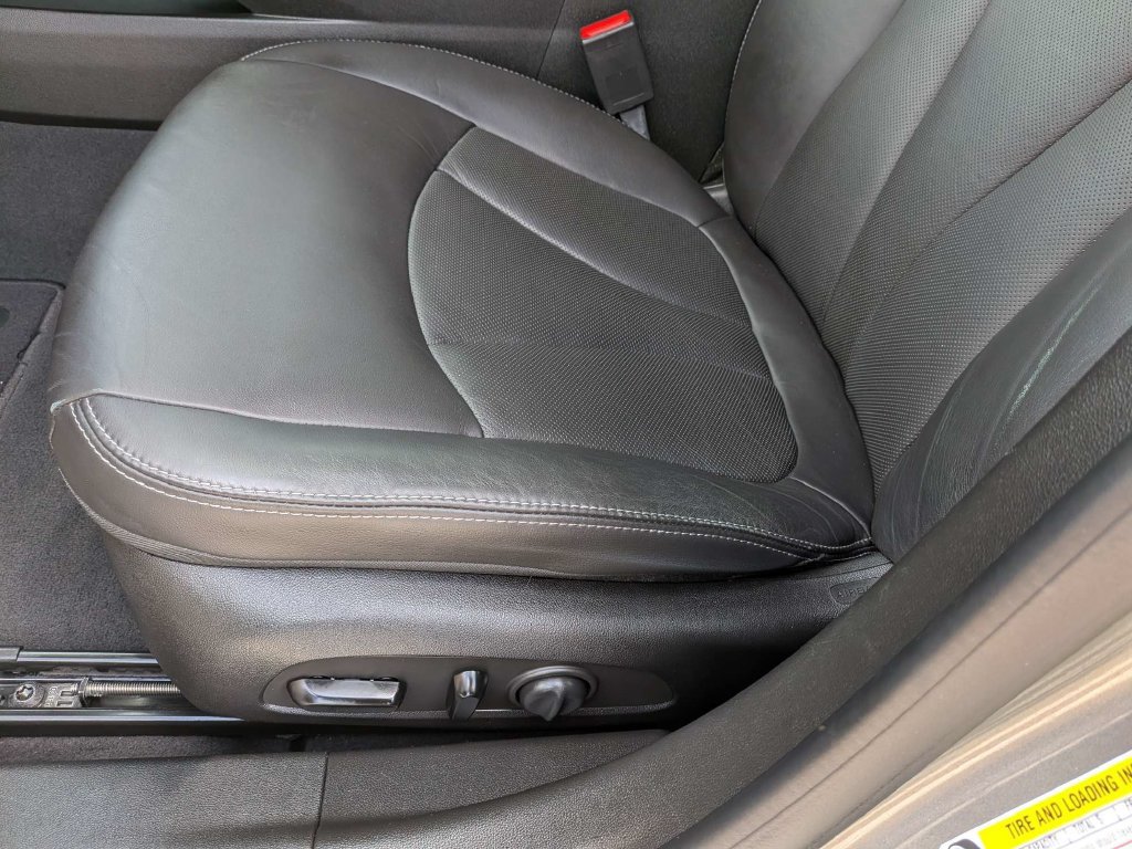 Used 2017 Buick LaCrosse Essence w/ Sun and Shade Package FWD image 25