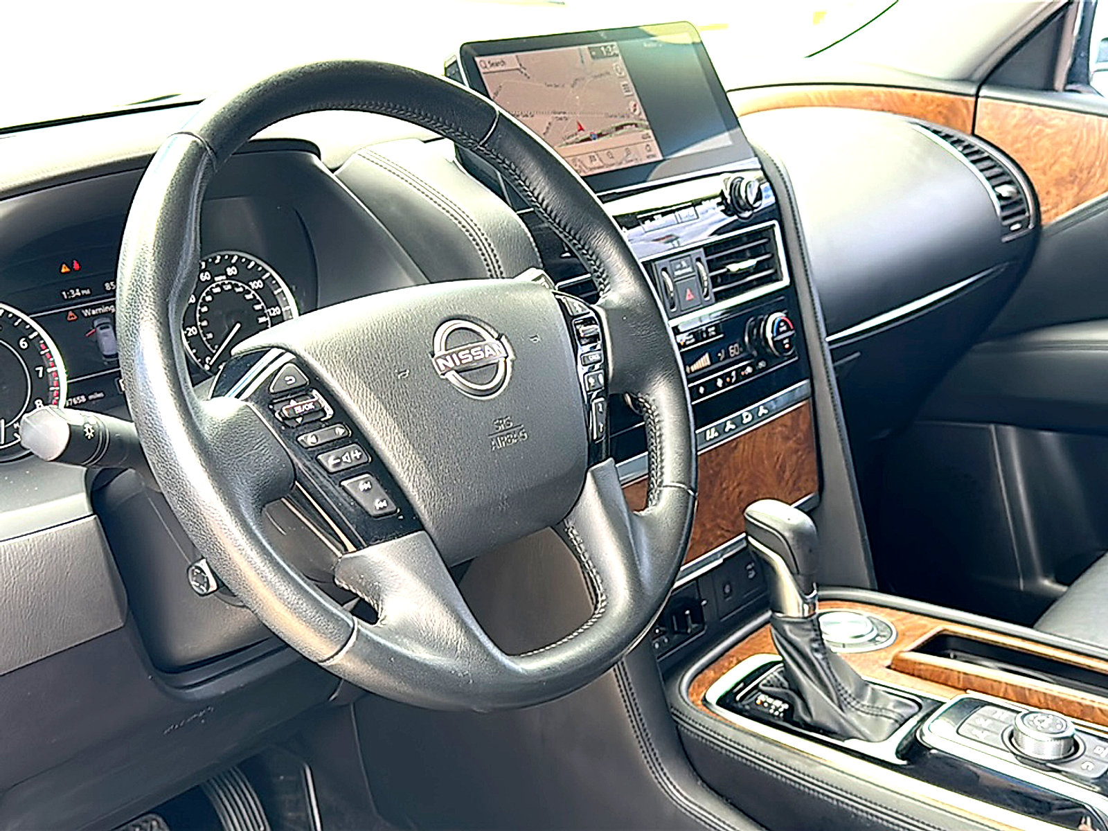 Used 2022 Nissan Armada SL RWD image 12
