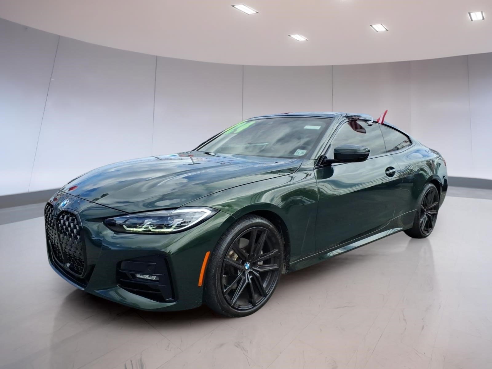 Used 2024 BMW 430i xDrive Coupe w/ M Sport Package AWD/4WD image 2