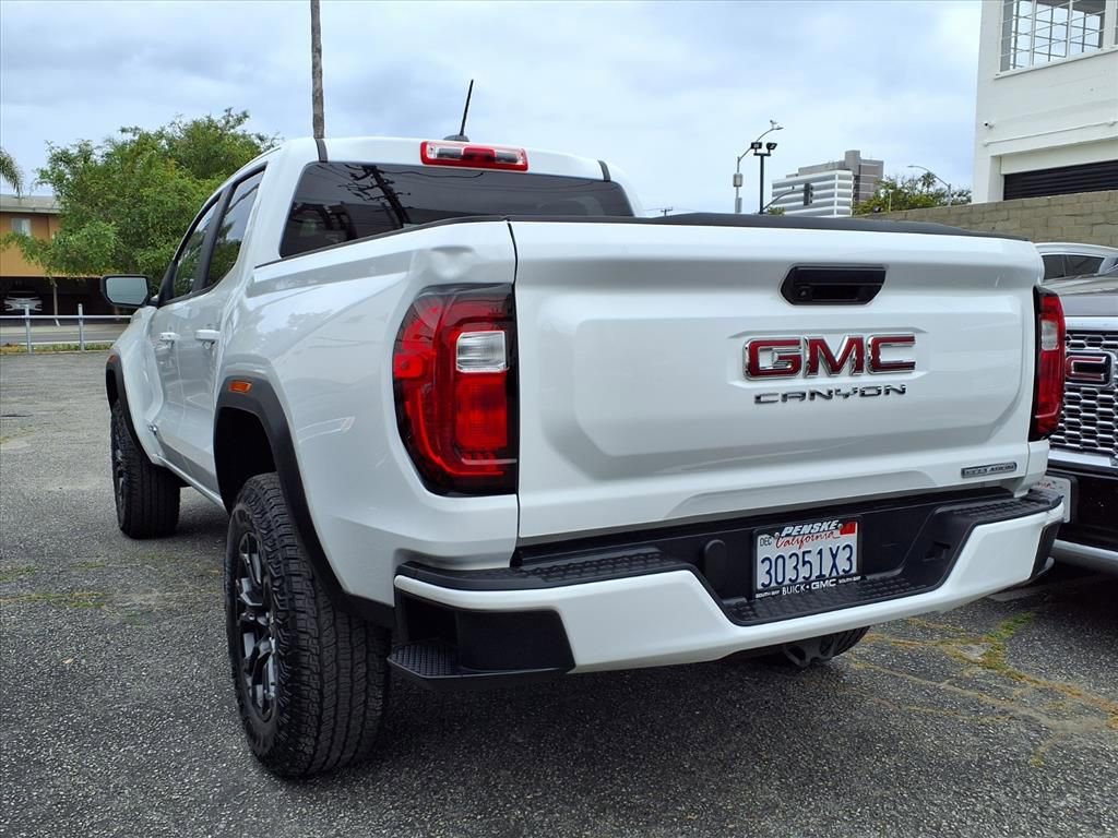 Used 2023 GMC Canyon Elevation image 11