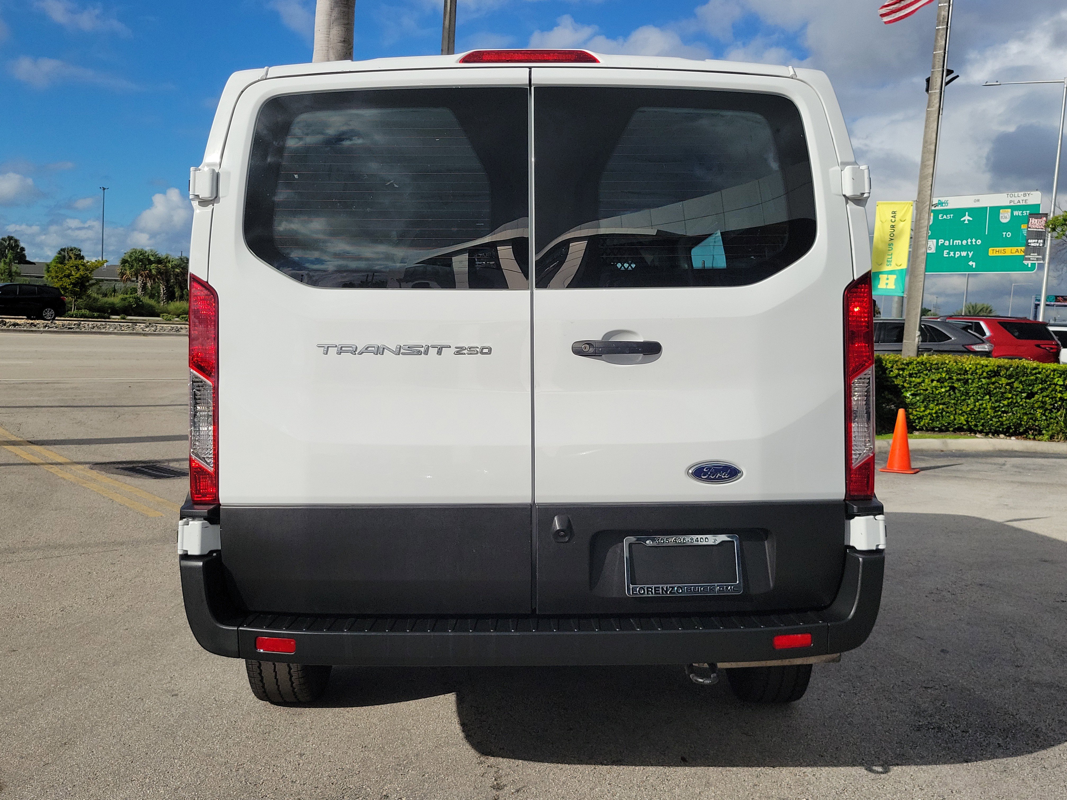 Used 2024 Ford Transit 250 Low Roof w/ Exterior Upgrade Package image 6
