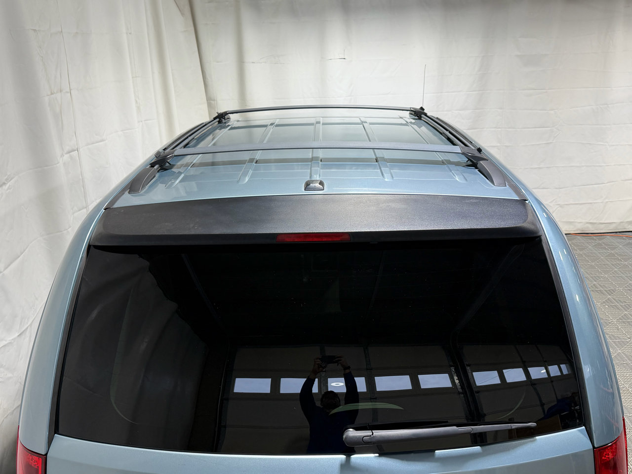 Used 2009 Chrysler Town & Country Touring w/ Flexible Seating Group image 7