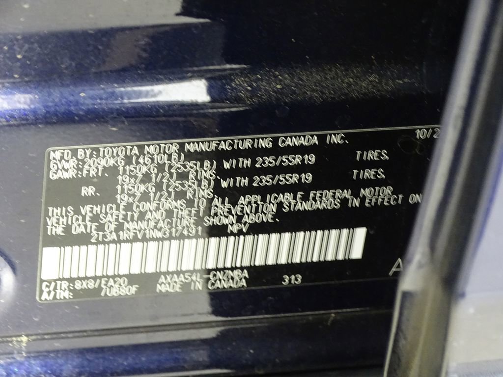 Used 2022 Toyota RAV4 XLE Premium image 21