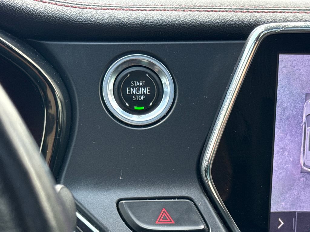 Used 2019 Chevrolet Blazer RS FWD image 30