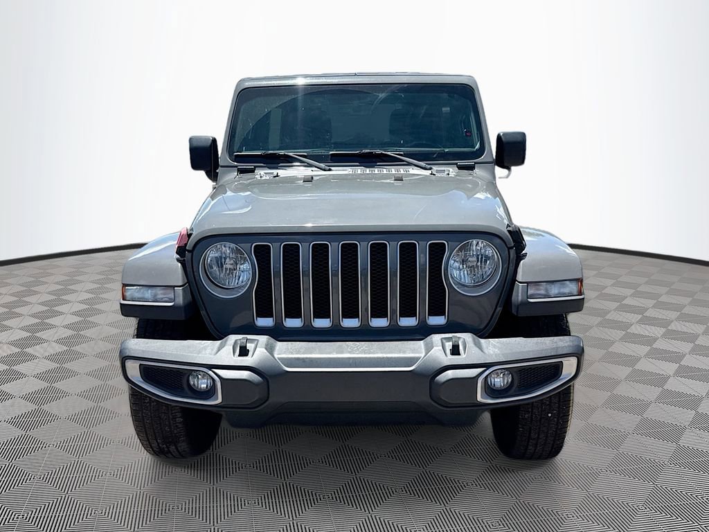 Used 2019 Jeep Wrangler Unlimited Sahara image 2