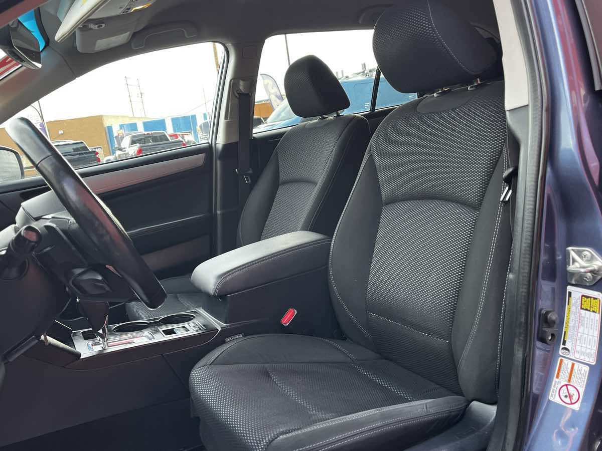 Used 2018 Subaru Outback 2.5i Premium AWD/4WD image 11