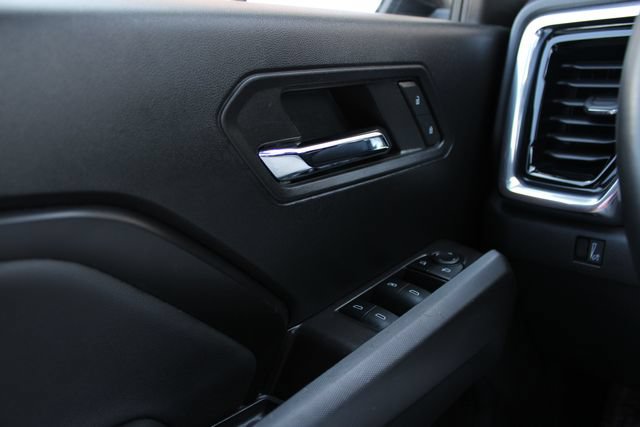 Used 2024 GMC Canyon Elevation w/ Convenience Package RWD image 12