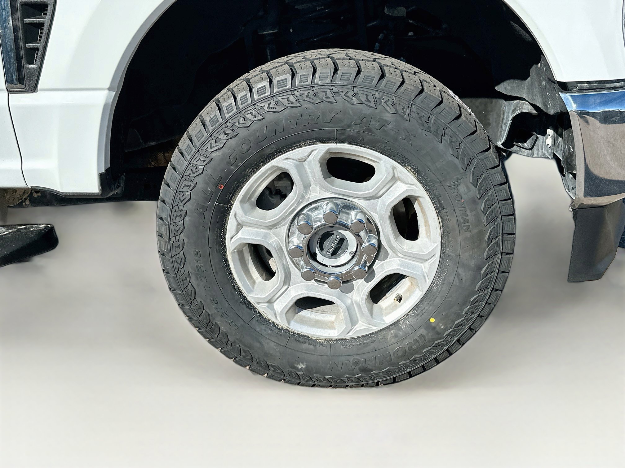 Used 2025 Ford F250 XLT AWD/4WD image 11