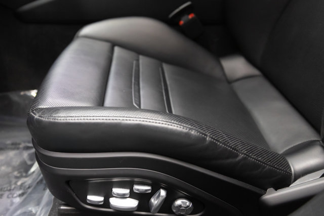 Used 2020 Porsche Panamera GTS w/ Premium Package Plus image 49