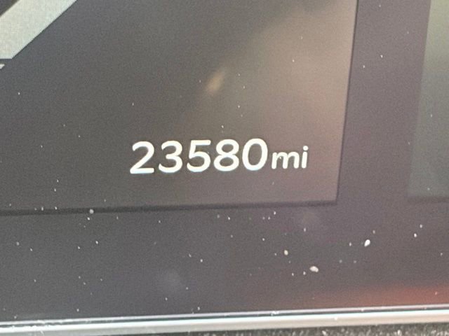 Used 2024 Kia EV9 Light Long Range RWD image 16