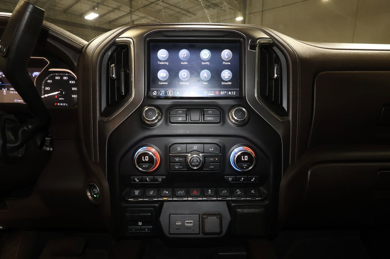 Used 2022 GMC Sierra 3500 Denali AWD/4WD image 10