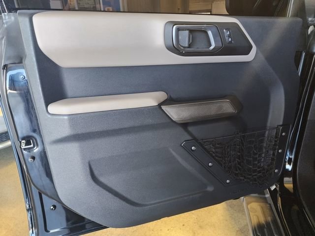 Used 2022 Ford Bronco Wildtrak image 9