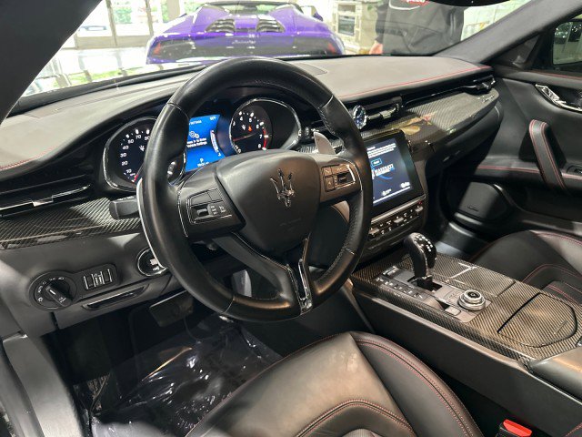 Used 2018 Maserati Quattroporte S Q4 AWD/4WD image 3