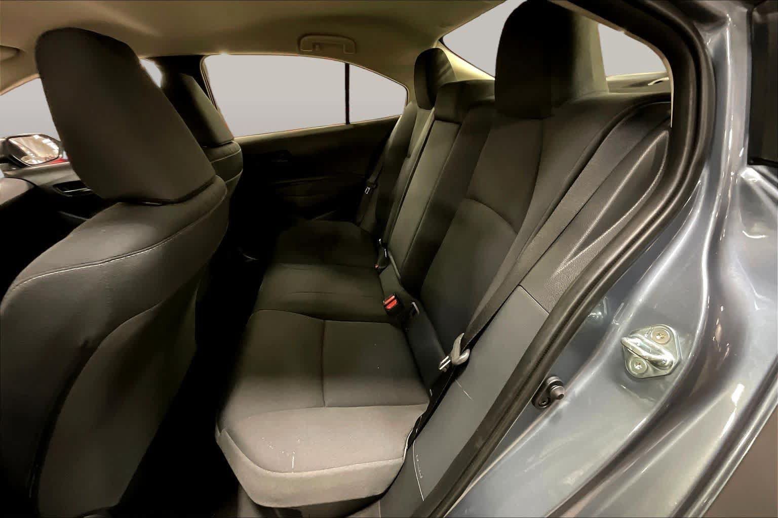 Used 2026 Toyota Corolla LE FWD image 19
