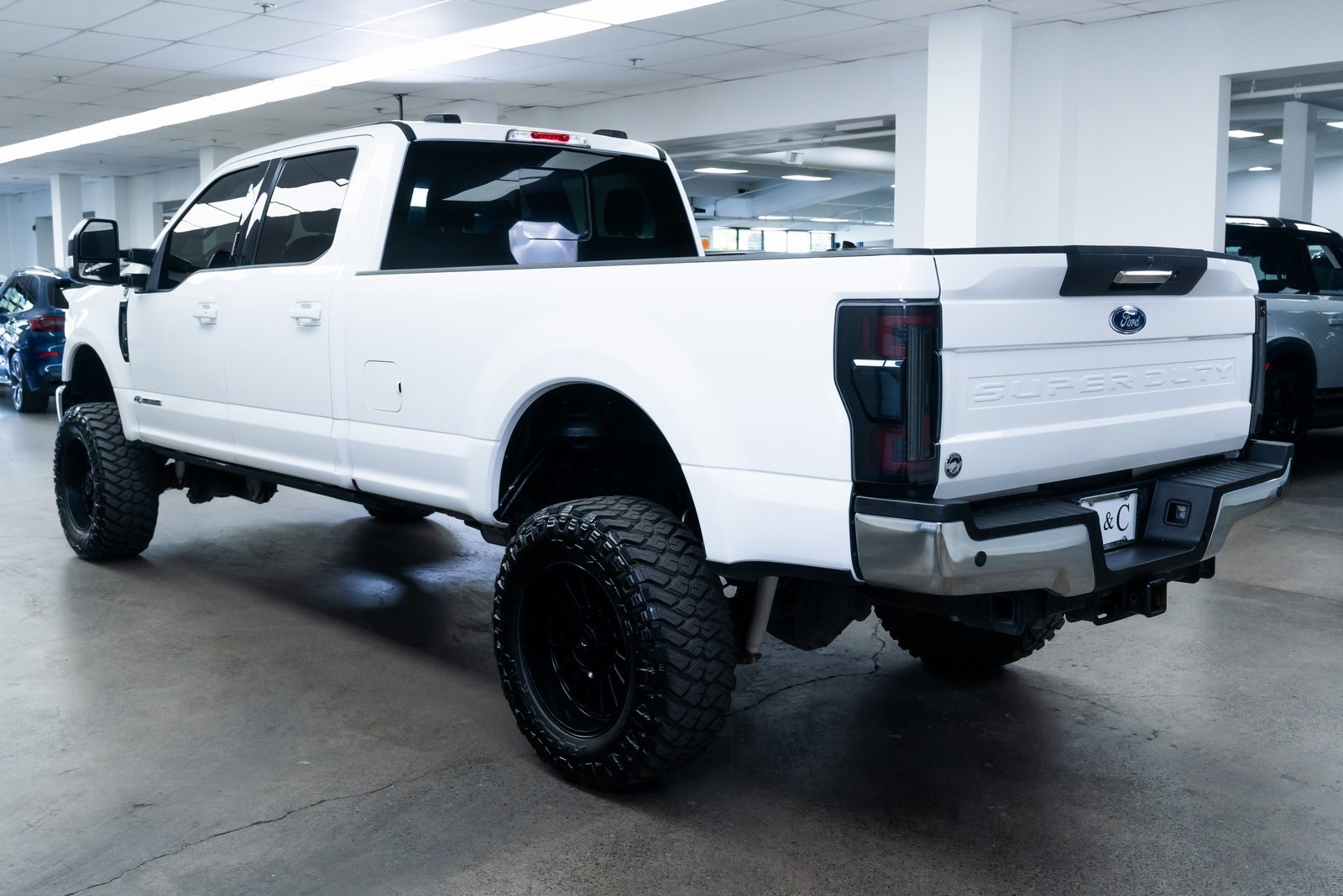 Used 2021 Ford F350 Lariat image 4