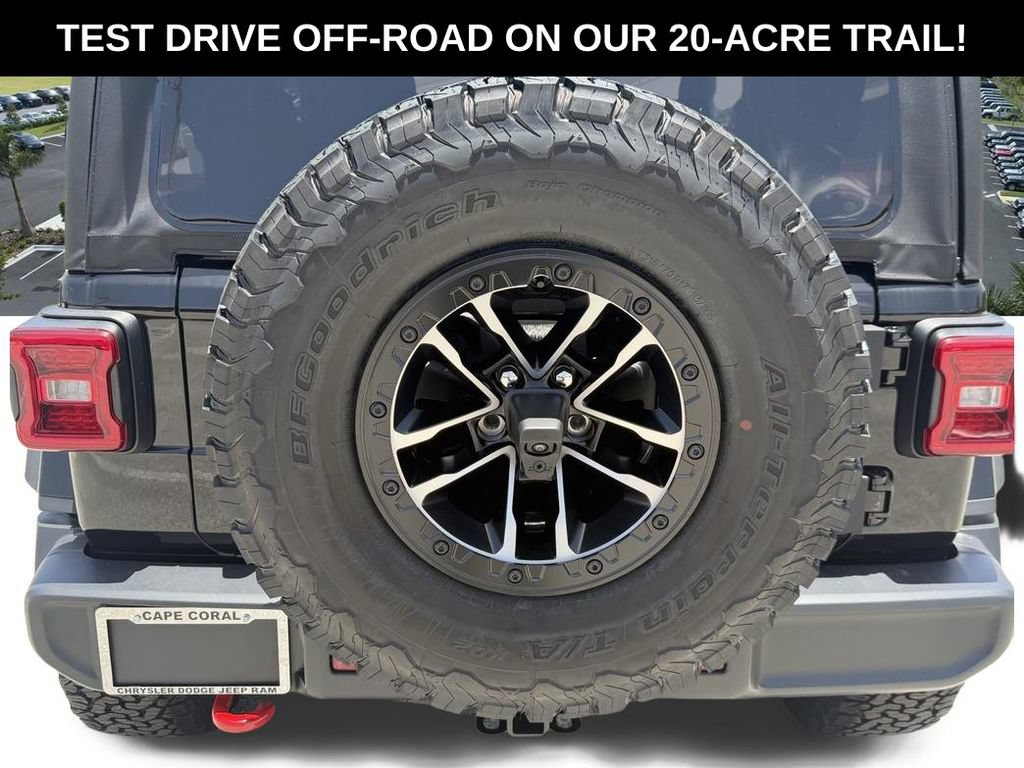 New 2026 Jeep Wrangler Rubicon w/ Xtreme 35 Tire Package AWD/4WD image 31