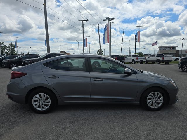 Used 2019 Hyundai Elantra SE w/ Cargo Package image 4