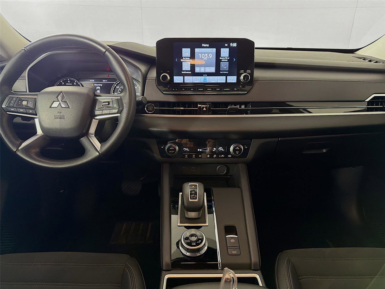 Used 2023 Mitsubishi Outlander SE AWD/4WD image 23