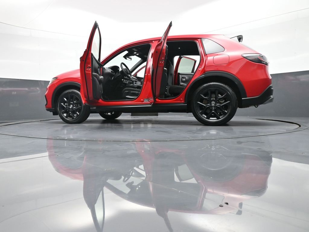 Certified 2024 Honda HR-V Sport image 47
