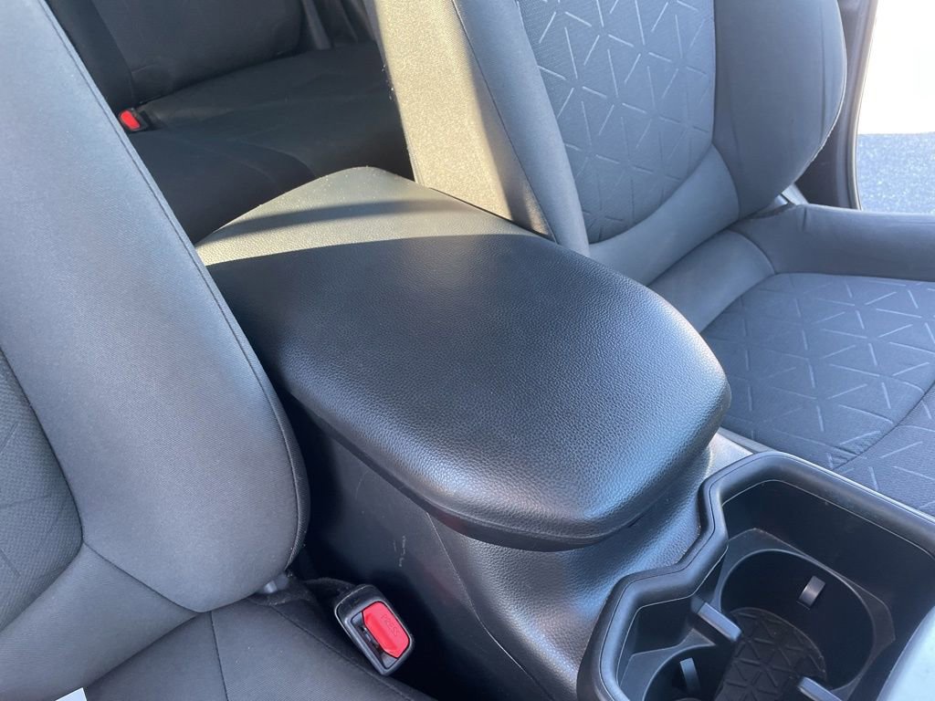 Used 2023 Toyota RAV4 XLE image 39