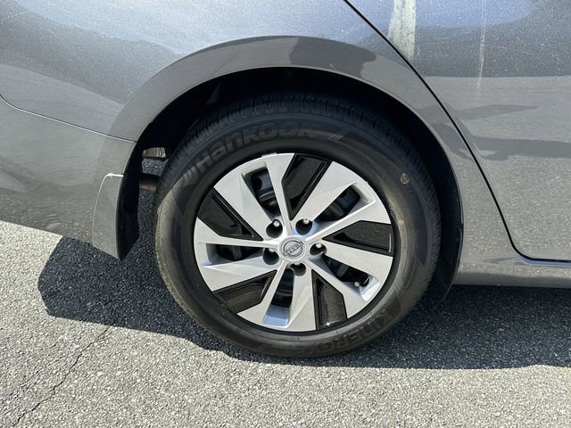 Certified 2025 Nissan Altima 2.5 S FWD image 18