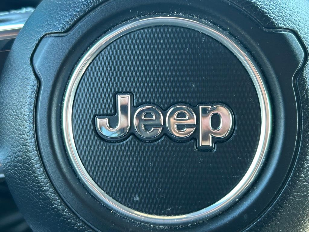 Used 2023 Jeep Wrangler Unlimited Sahara w/ Cold Weather Group image 42