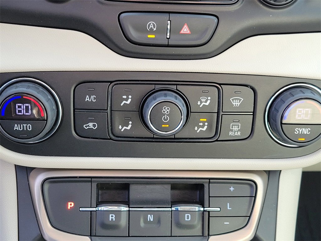 Used 2022 GMC Terrain Denali w/ Denali Premium Package image 30