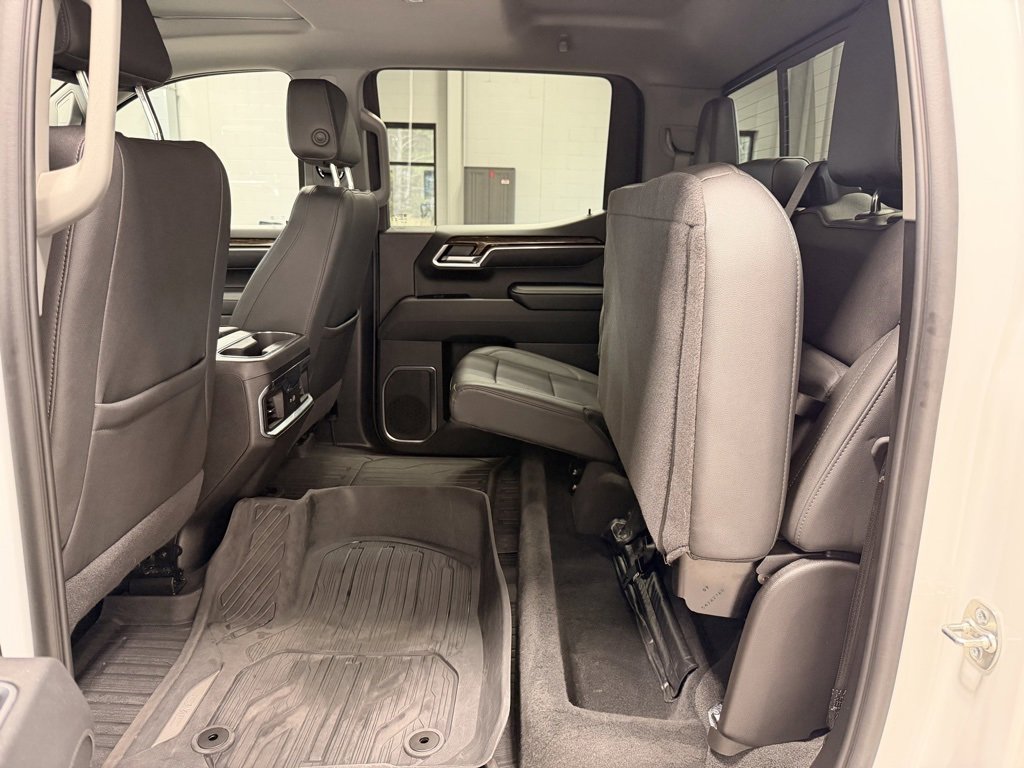 Used 2025 GMC Sierra 1500 Elevation w/ Elevation Premium Package image 20
