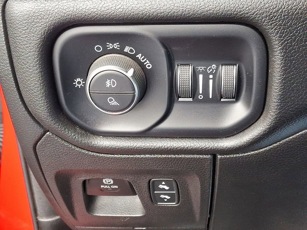 Used 2025 RAM 1500 Big Horn image 28