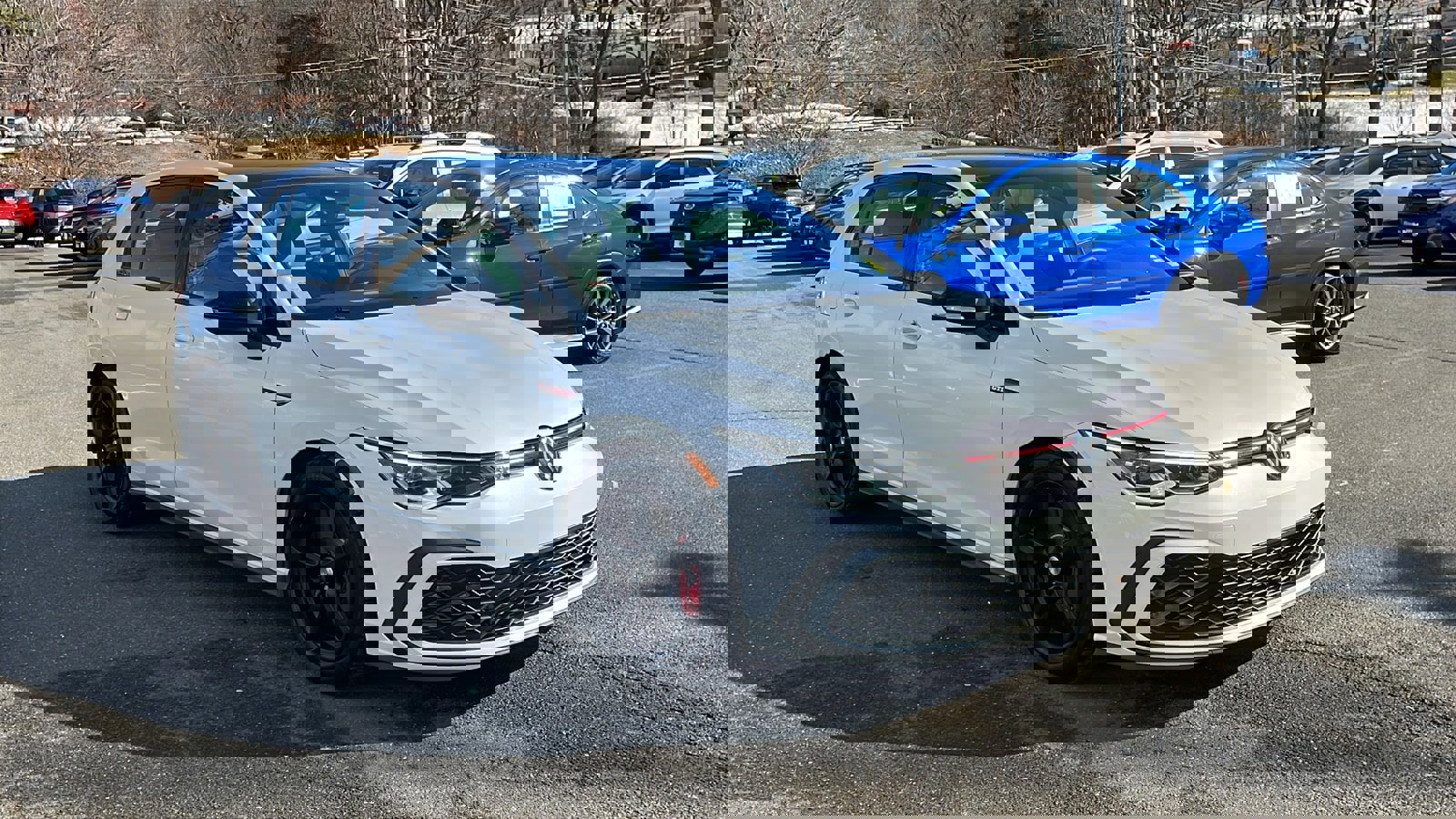 Used 2024 Volkswagen GTI SE image 3