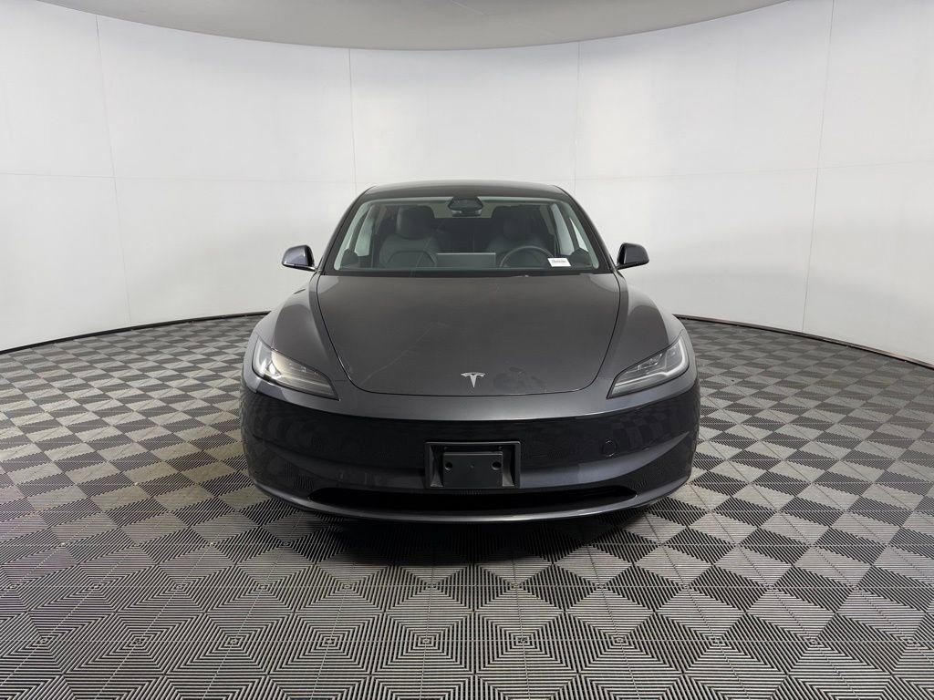 Used 2025 Tesla Model 3 Long Range image 5