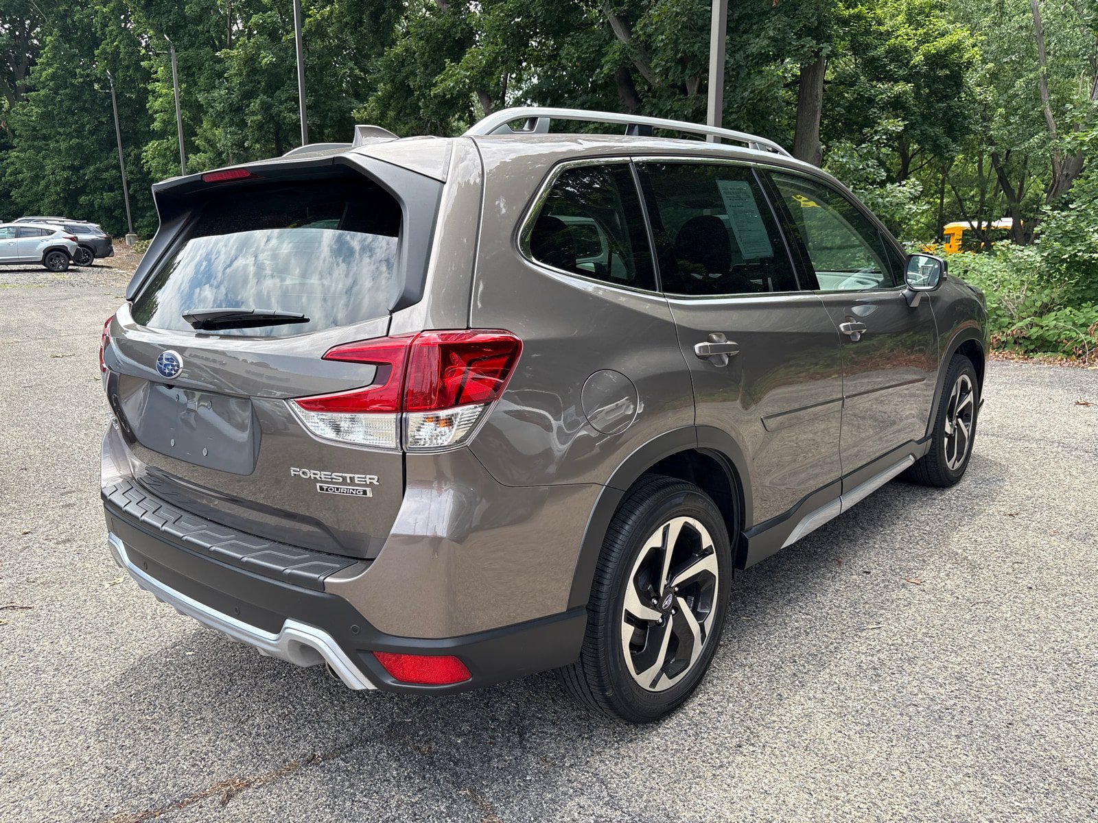 Used 2023 Subaru Forester Touring AWD/4WD image 9