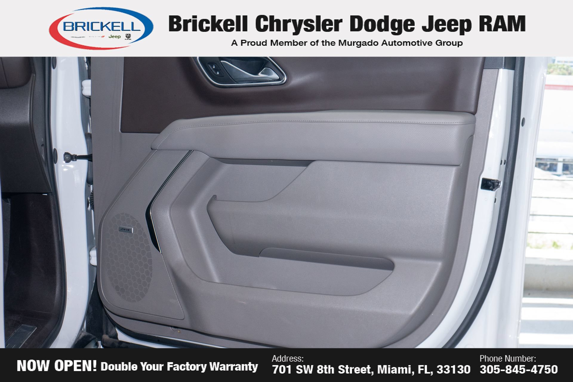 Used 2024 GMC Yukon XL SLT RWD image 13