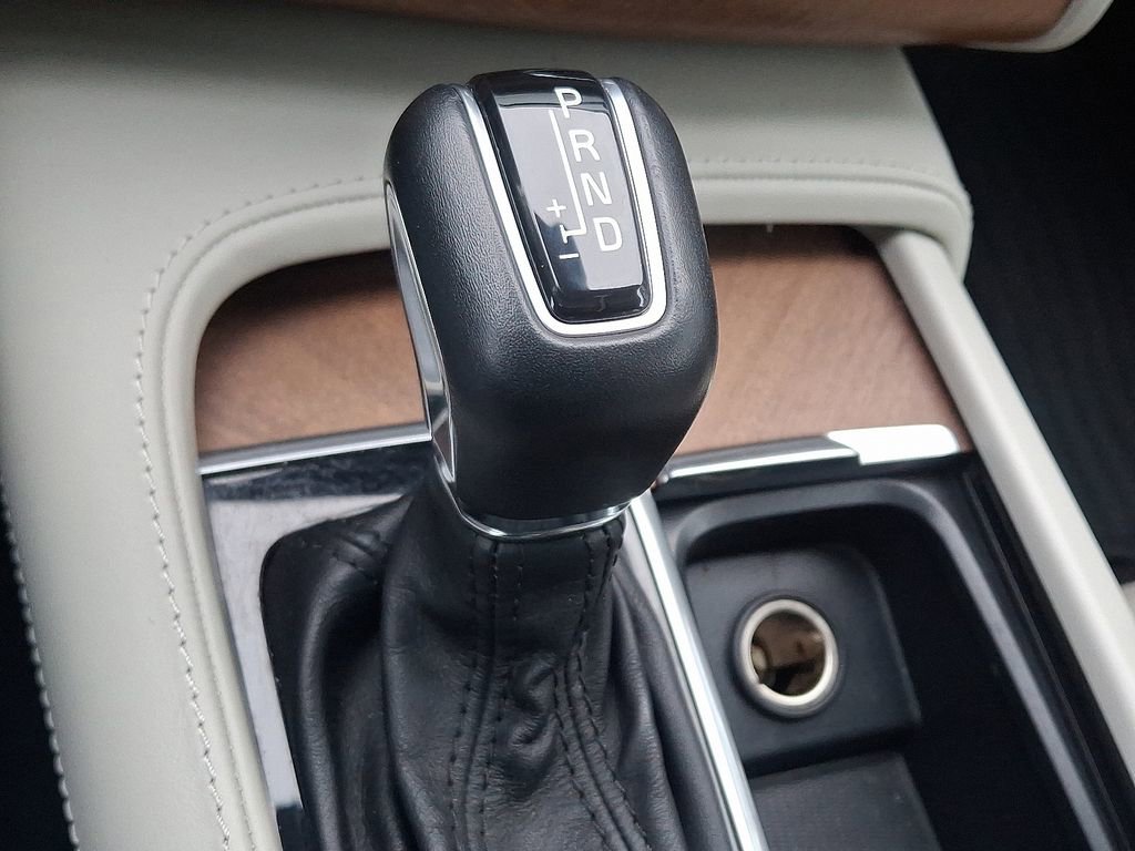 Used 2019 Volvo XC90 T6 Inscription w/ Luxury Package image 16