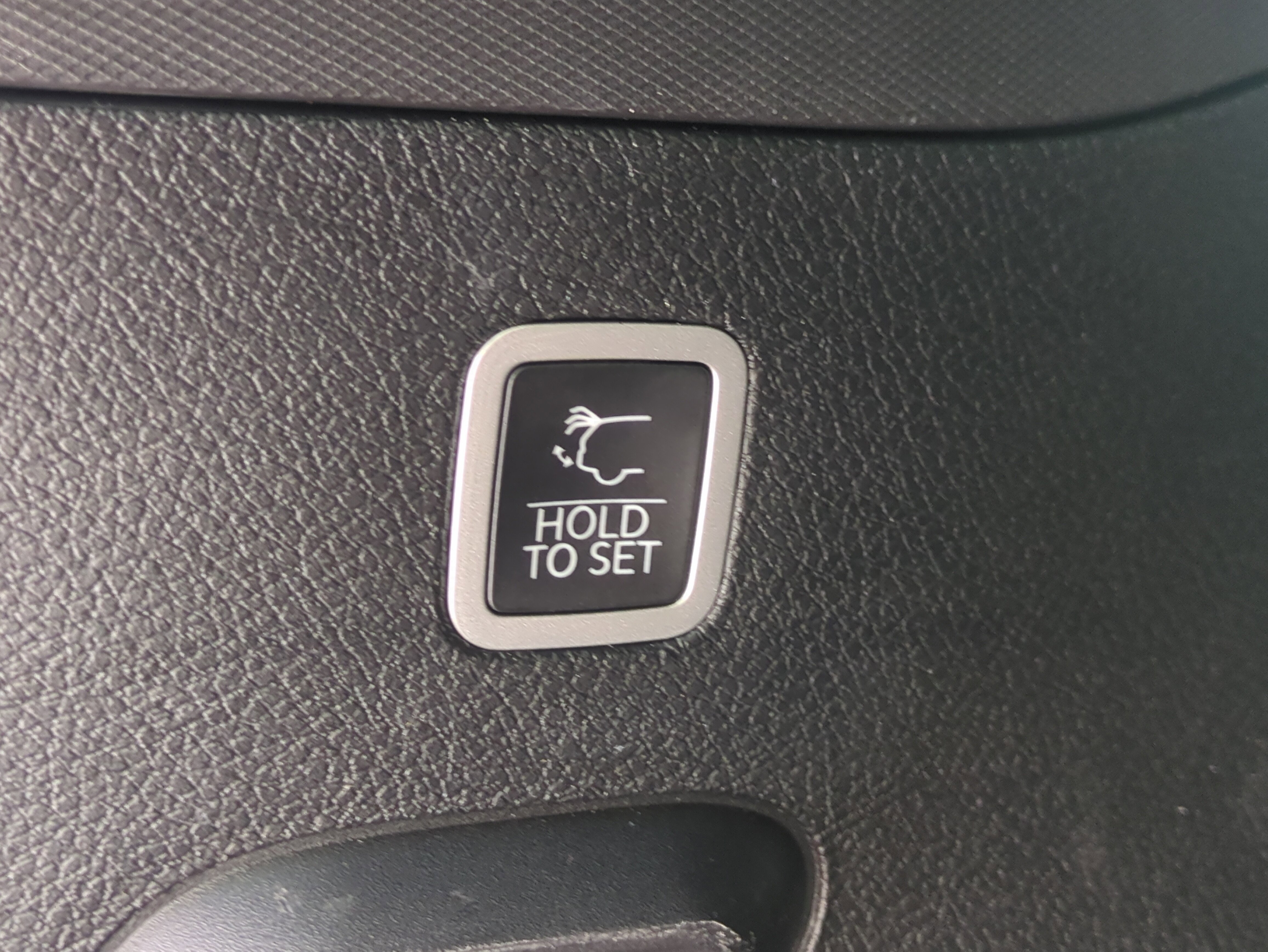 Used 2022 Jeep Wagoneer Series II image 6