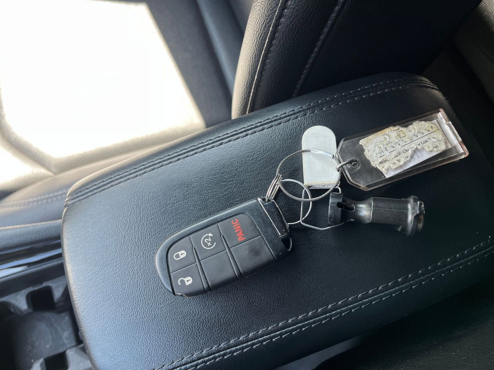 Used 2025 Jeep Compass Limited image 21