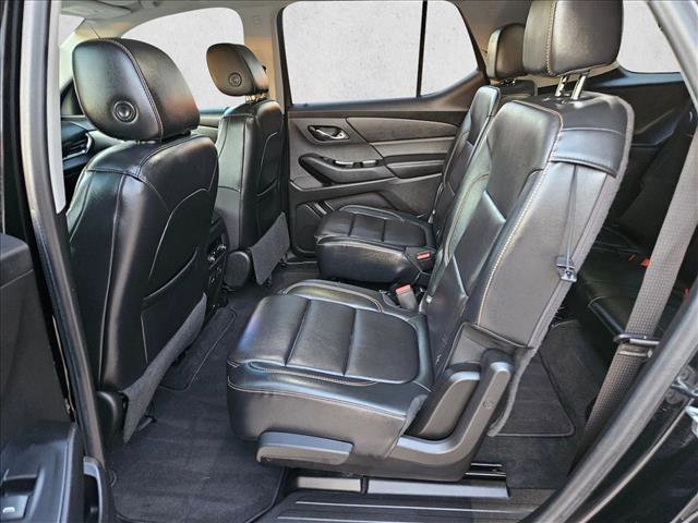 Used 2019 Chevrolet Traverse RS image 16