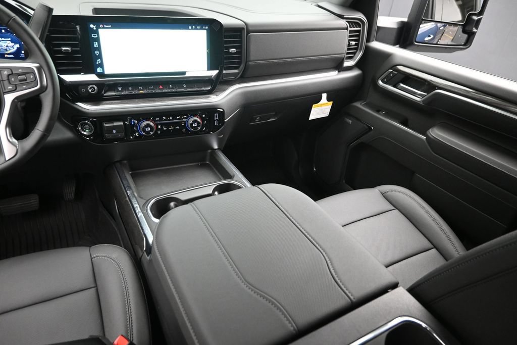 New 2026 Chevrolet Silverado 2500 LTZ w/ LTZ Plus Package AWD/4WD image 14