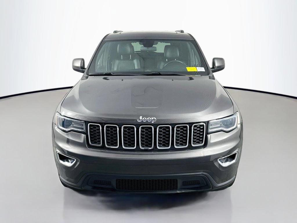 Used 2021 Jeep Grand Cherokee Laredo X AWD/4WD image 2