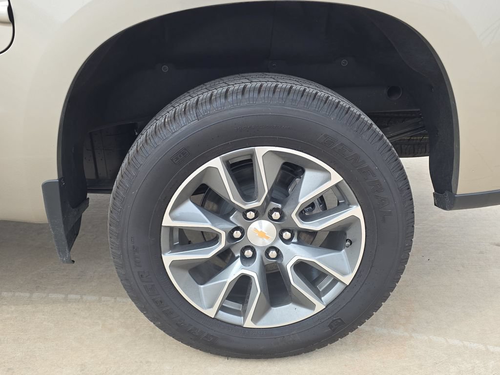 New 2026 Chevrolet Silverado 1500 LT w/ All Star Edition Plus AWD/4WD image 32