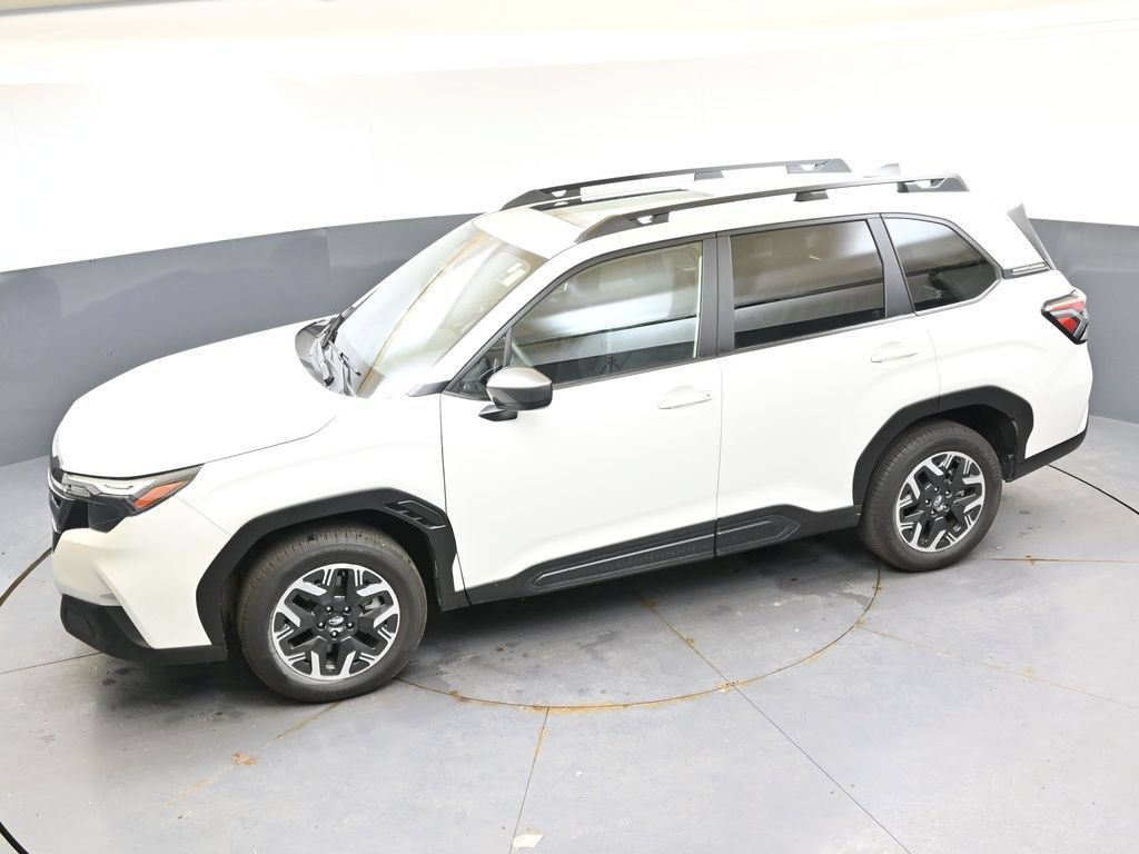 Certified 2025 Subaru Forester Premium AWD/4WD image 37
