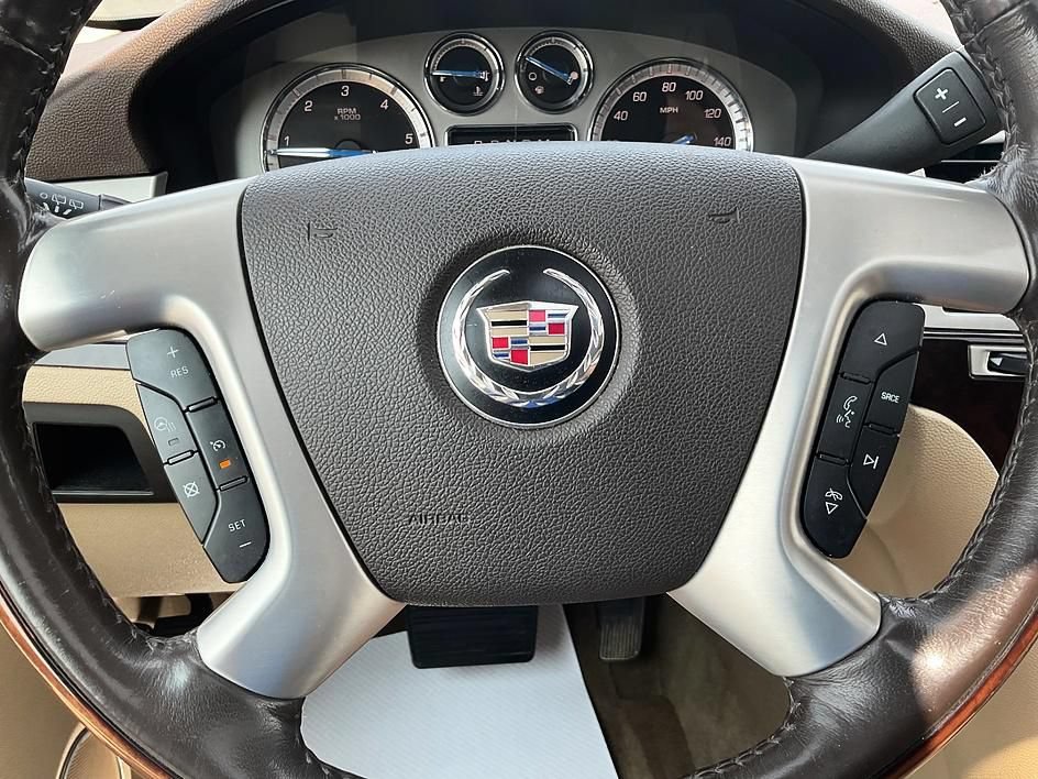 Used 2009 Cadillac Escalade AWD image 20