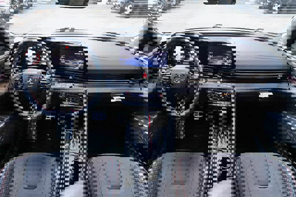 Used 2023 Hyundai Elantra N Line image 12